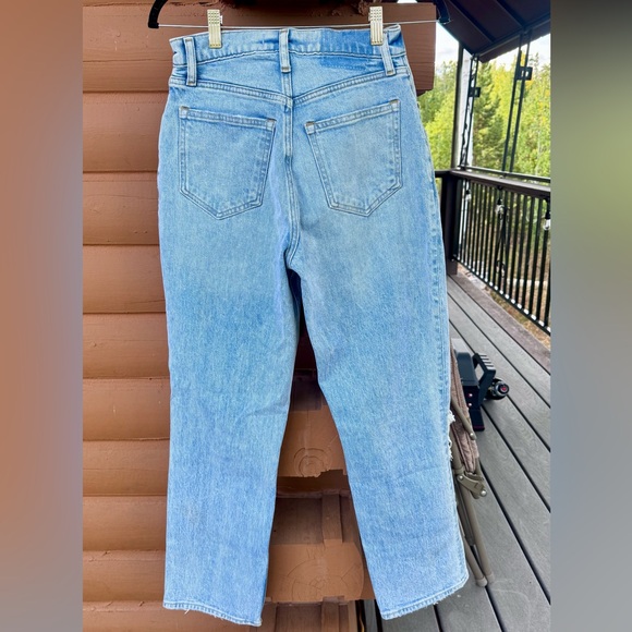 Abercrombie Curve Love 90s Ultra High Rise Straight Jeans - Picture 9 of 16